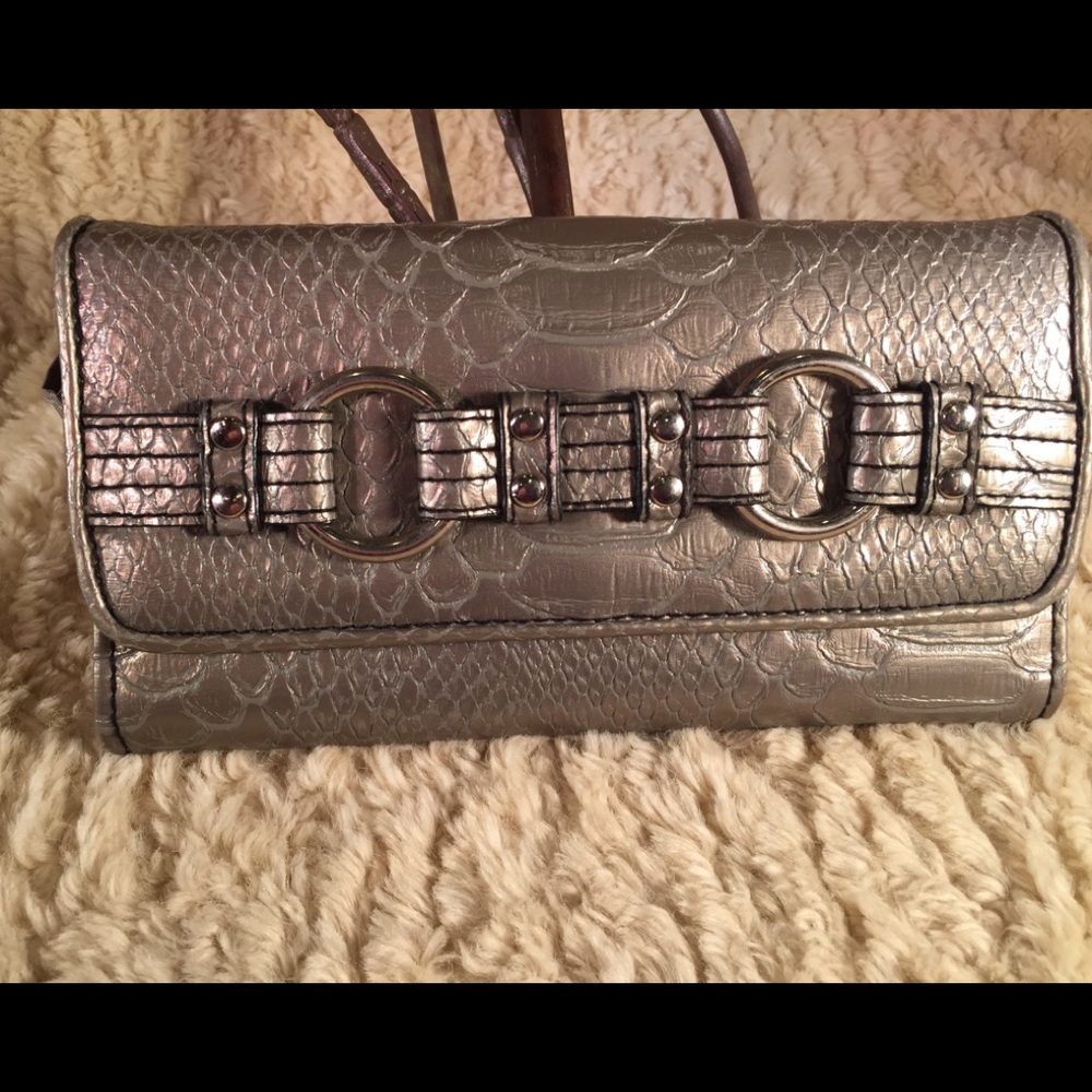 🔗 SILVER METALLIC WALLET 🔗